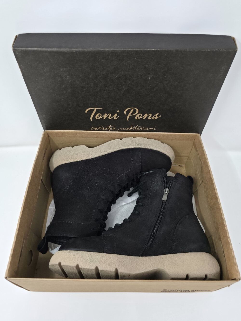 NIB Toni Pons - Dasha Nubuck Leather Lace-Up Boot Size US 10 EU 41 Made In Spain